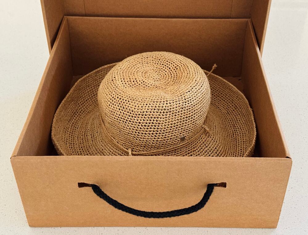 Helen Kaminski Provence 12 Handcrafted Raffia Sun Hat New in Box NWT